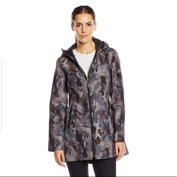 NWT Halifax Traders Comoflage Soft Shell Jacket Women's Size US S